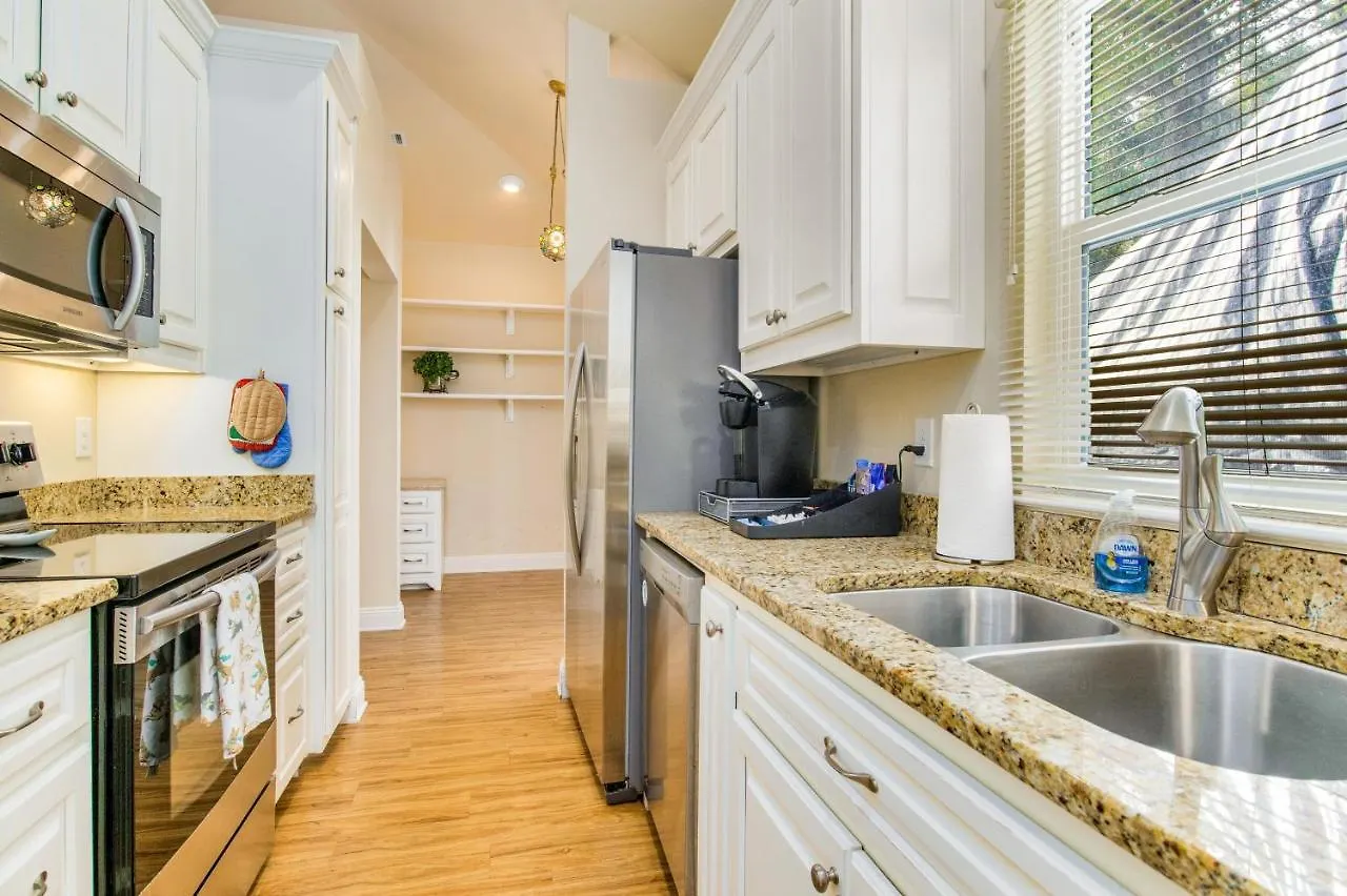 The Carriage House Villa Pensacola