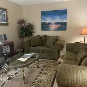 Cozy Comfortable & Convenient Holiday home